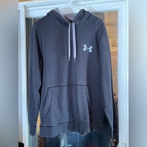 Men’s UA hoodie